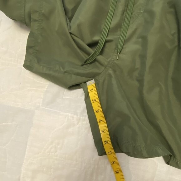 Men's Green Swimsuit, Island Shores, XX - Large (44-46) 100% Polyester - Picture 4 of 6